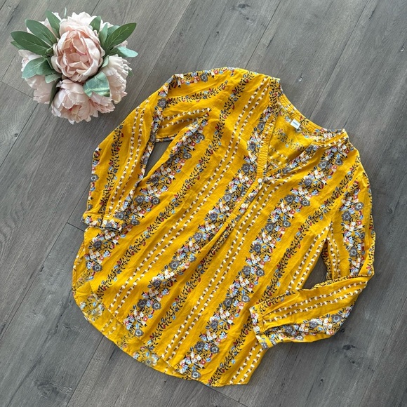 Old Navy Mustard Yellow Floral Long Sleeve Blouse - Picture 2 of 6